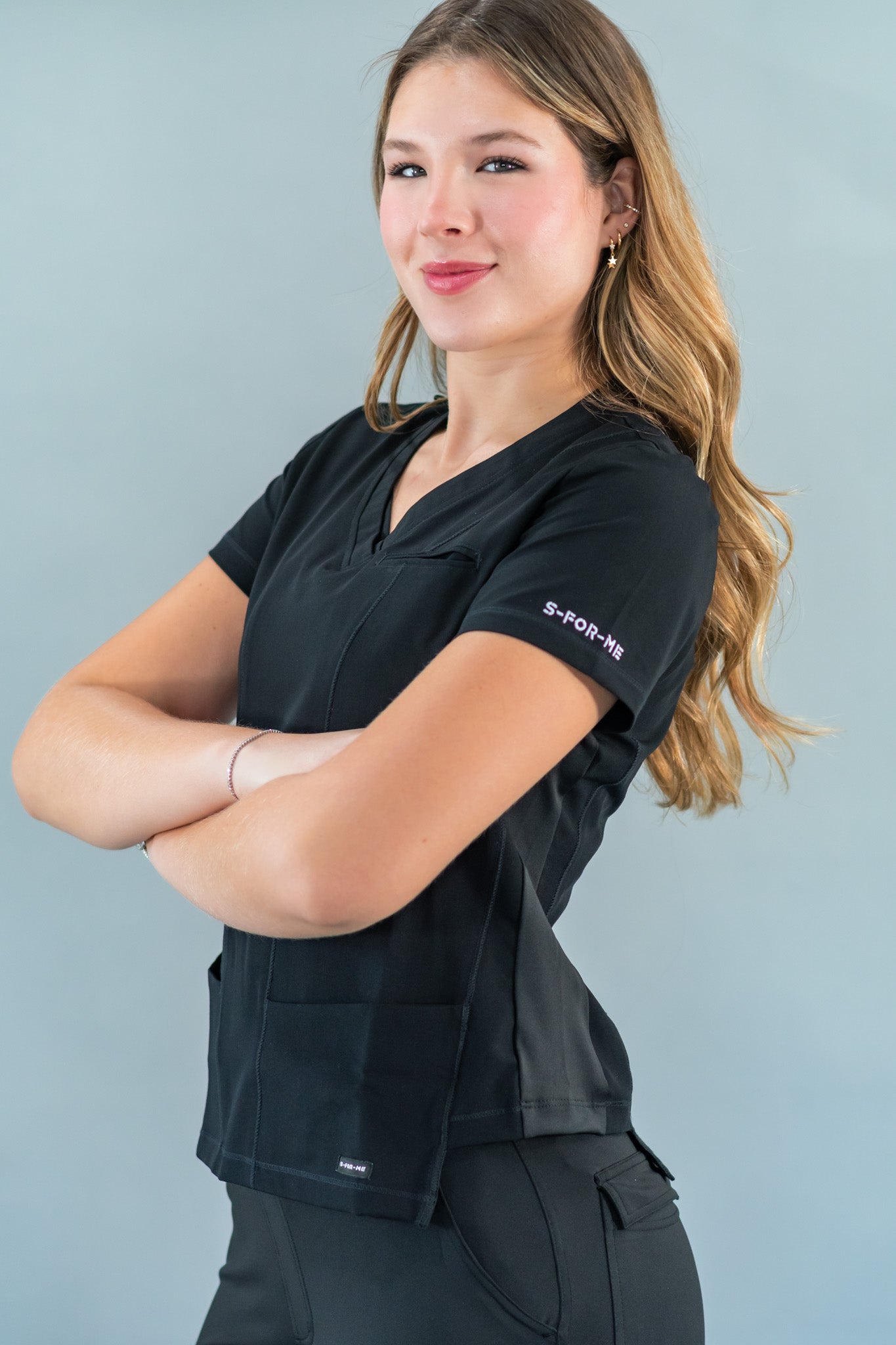 Filipina Quirúrgica Est. 301 Negra/Costado Stretch Negro Mujer, Scrubs Antifluido