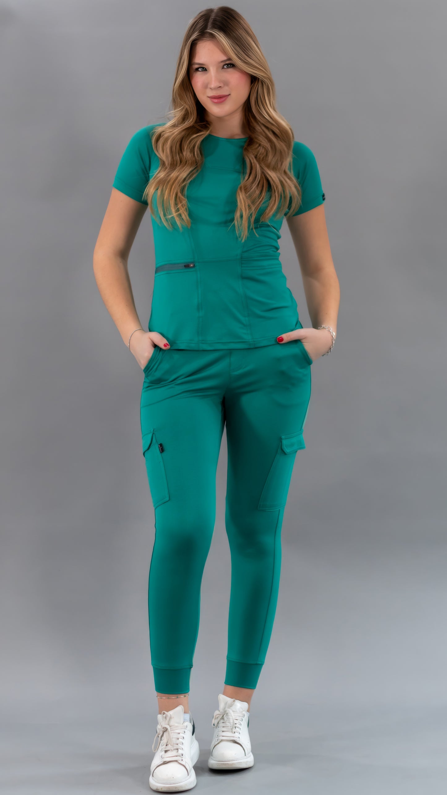 Jogger Quirúrgico, Scrubs Super Stretch Mujer 901 Verde Esmeralda