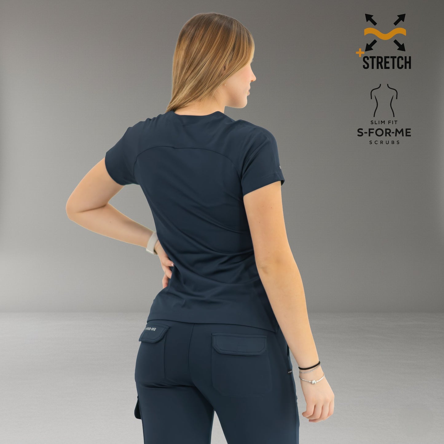 filipinas de enfermera color azul marino corte slim fit y diseño moderno