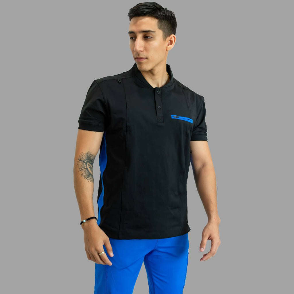 Men’s black 930 scrub top with Royal Blue side panels, short sleeves and modern professional fit.