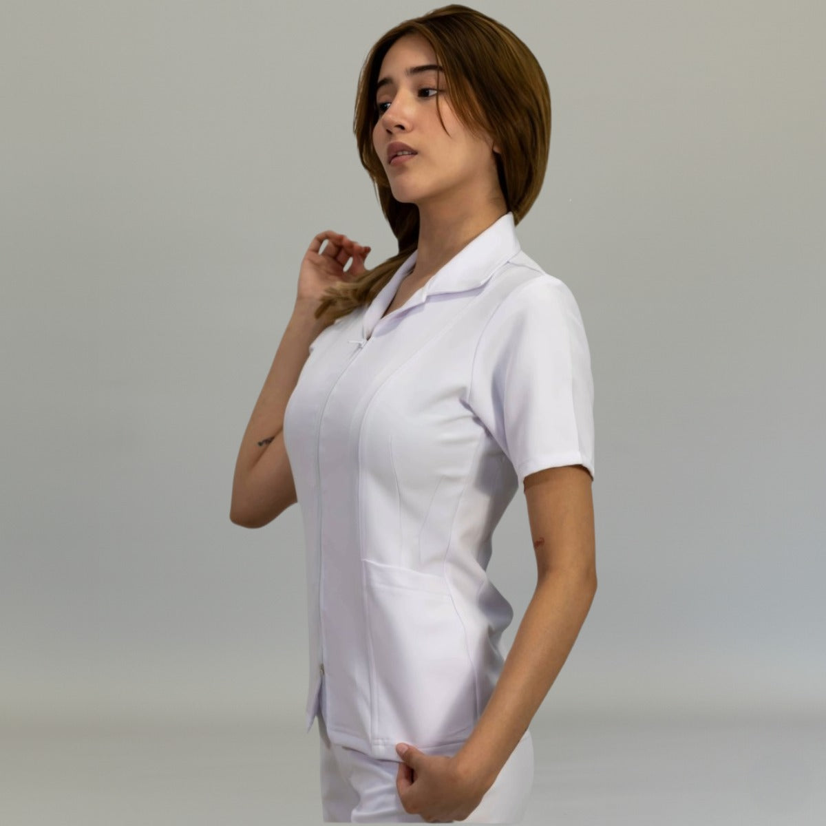 filipina alviero mujer antifluido vista frontal Sandel Medica