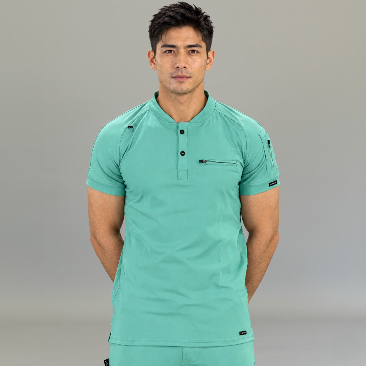 Filipina quirúrgica verde menta para hombre Scrubs 901 Super Stretch, vista posterior
