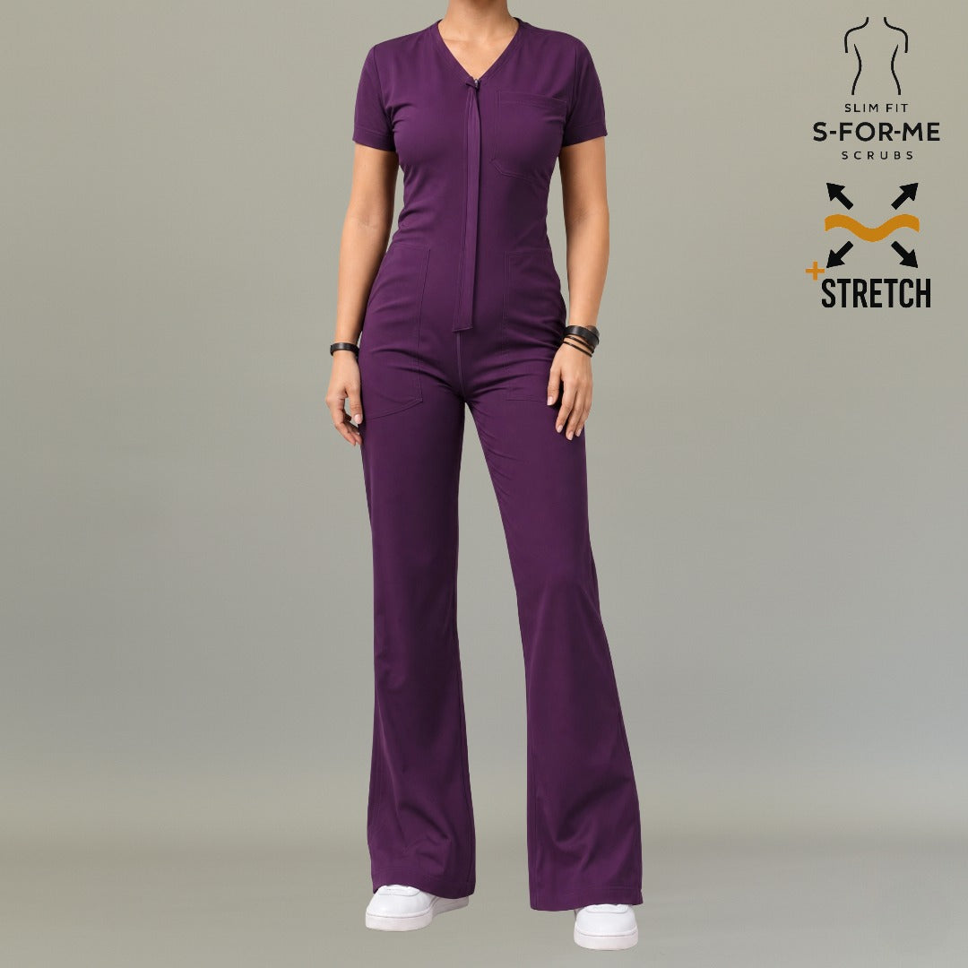 Jumpsuit médico dama uva estilo 945 con ajuste cómodo y tela stretch profesional
