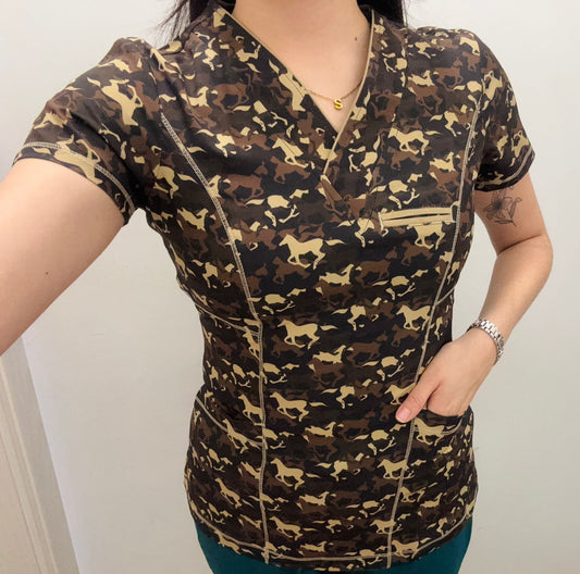 Womens Scrub Top 501 Horses