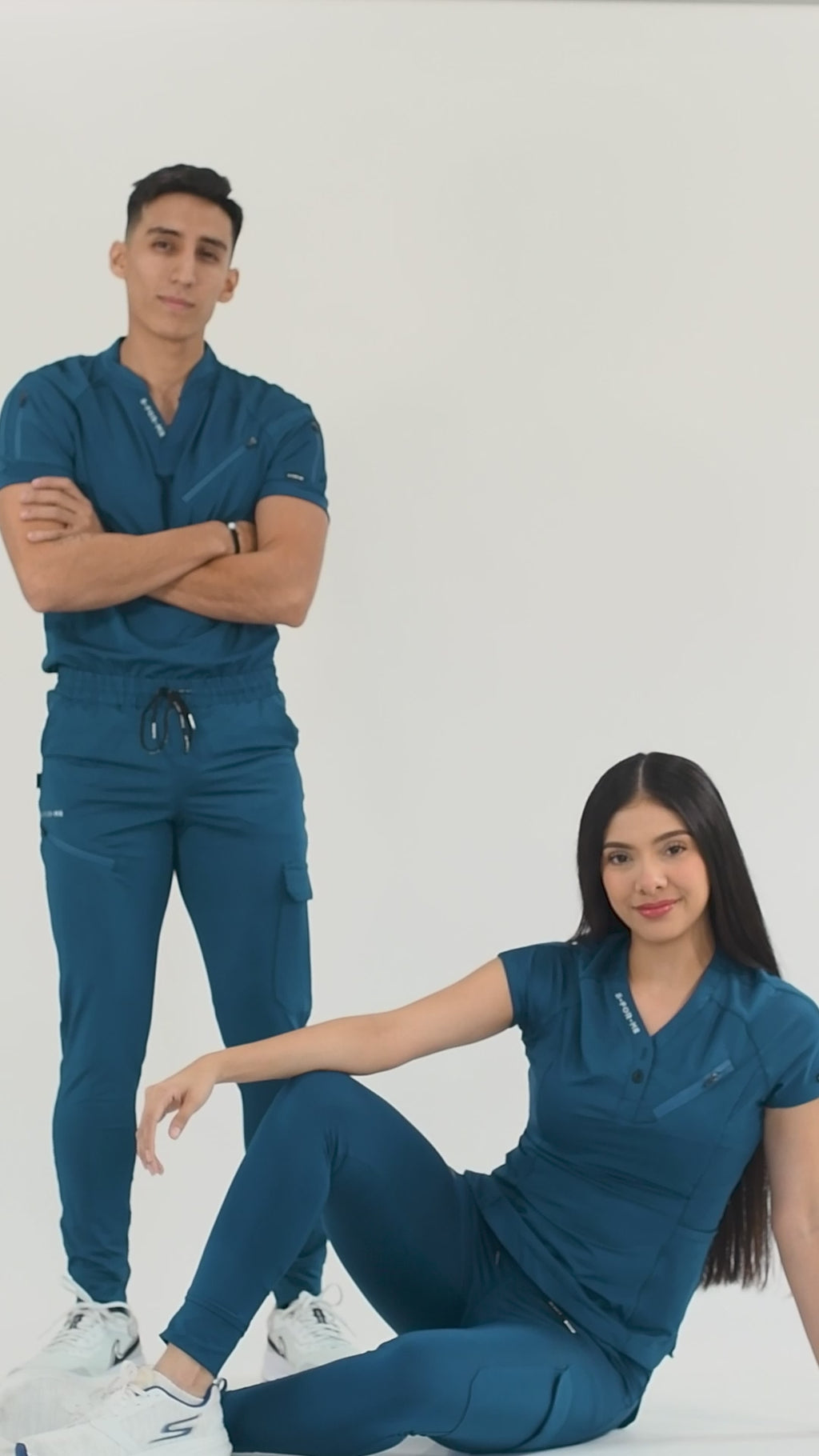 Filipina Quirúrgica Mujer Super Stretch Vino, Scrubs 905