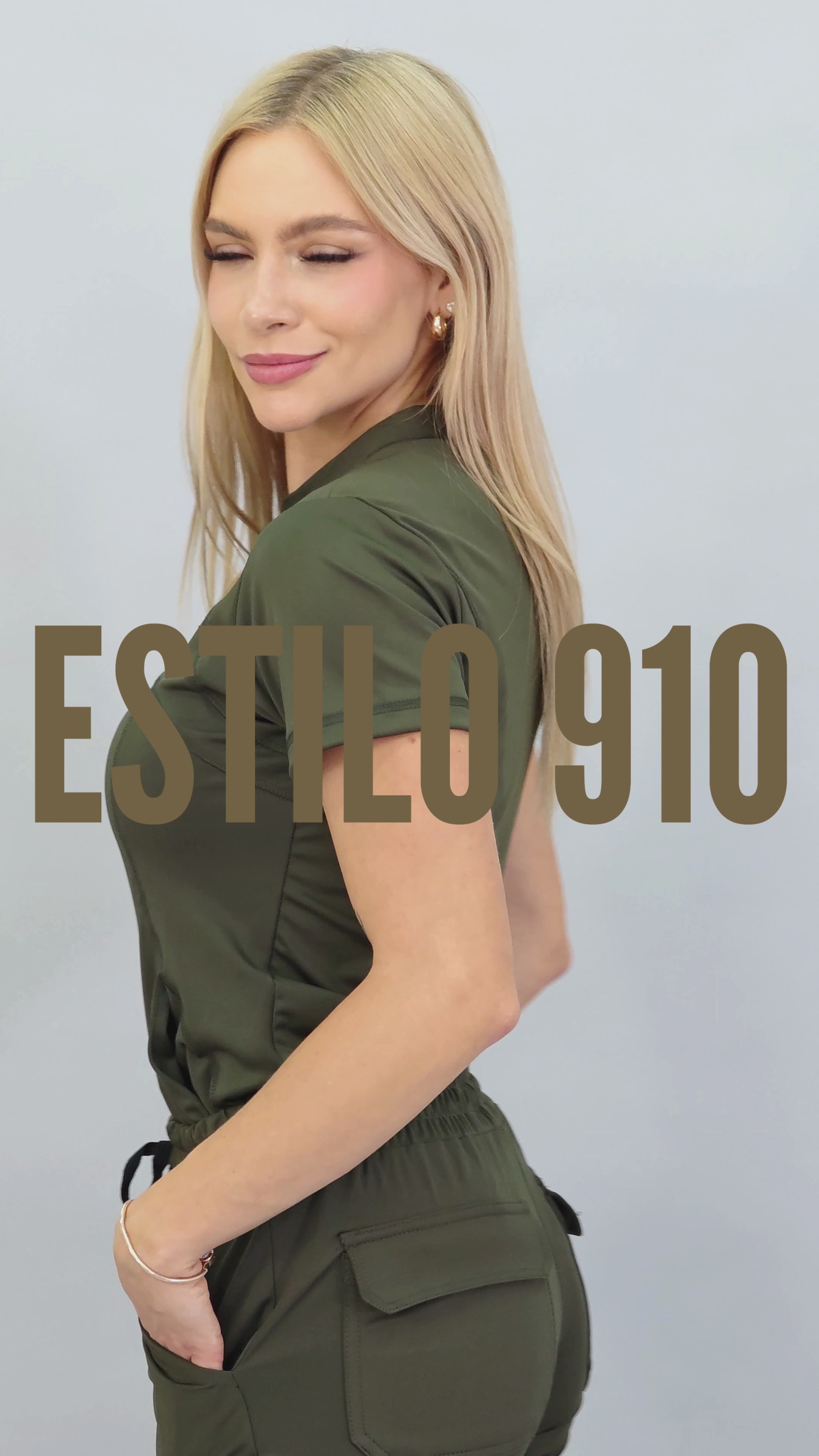 Conjunto Quirúrgico Azul Marino para Mujer – Estilo 910 | Super Stretch Slim Fit